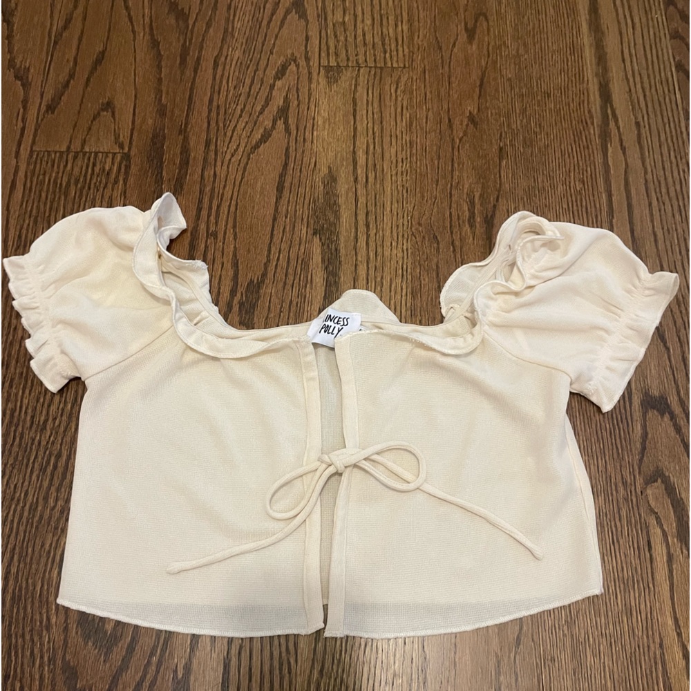 Princess Polly beachy or going out top